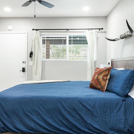 The Rae | Sequoia Motel Rm 5 Three Rivers Εξωτερικό φωτογραφία